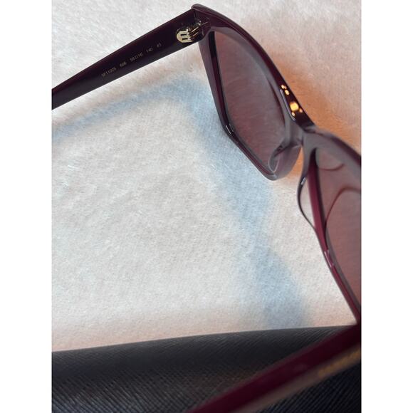 Brand New Salvatore Ferragamo Sunglasses SF1102S 606 58-16-140*3 main image 5